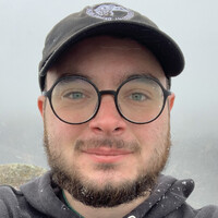 Graham Molinaro, Mem