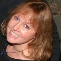 Suzanne Avella