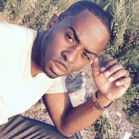 Larry Dwayne