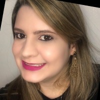 Juliana Lira