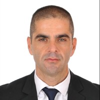 Manos Tsamakidis