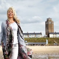 Iris Roest