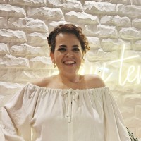 Lucieni Fernanda M Romano