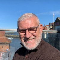 Simon Hufton