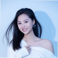 Ruyi (Dana) T.