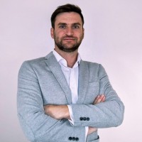 Marius Ovidiu Veresezan