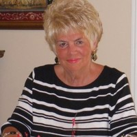 Vicki Canoso