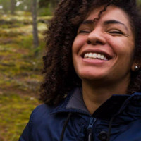 Débora Myoupo