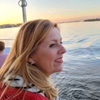 Loes van der Toolen
