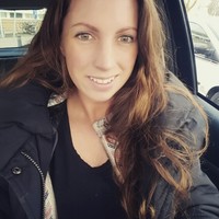 Nicole Dulos