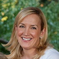 Lisa Yates