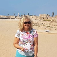 Julie Murphy