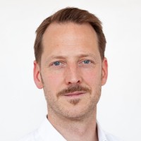 Dr. Michael Bartl