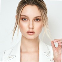 Chloe Avenaim