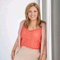 Tara Rujawitz