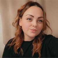 Holly Usher