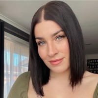 Zoe S.