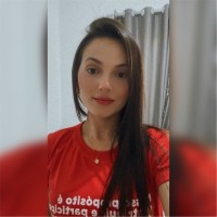 Caroline Fernandes
