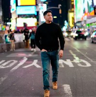Eric Velasquez