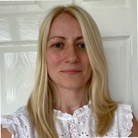 Laura Carter