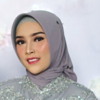 Gusthia Wirahmadhani