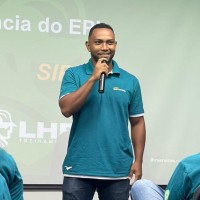 Carlos Eduardo Teles dos Santos