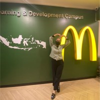 Ines Lestari