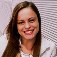Adrielly Carreira