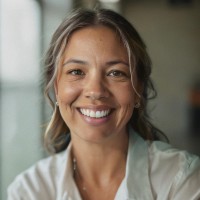 Elaine Pettler