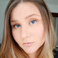 Thayná Kosloski