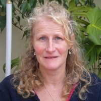 Dr Maggie Bignall