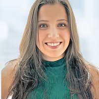 Thais Almeida