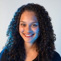 Camila Costa Oliveira