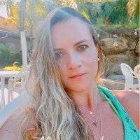 Flavia Campos
