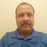 Roberto Flores