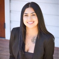 Julyanna Esparza