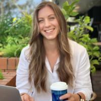 Fiona McHenry (Eberhardt)