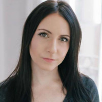 Gina D