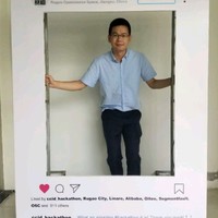 周新华