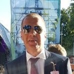 Warren Mackay