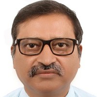 Dr Saxena