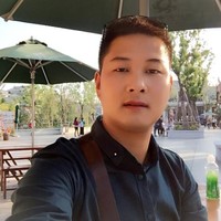 奚小龙
