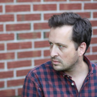 Dr. Jonathan Britton