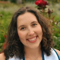 Katie Oleksak, Mals
