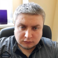 Костянтин Холявчук