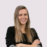Lynn Hutten