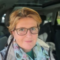Julia Schlößer