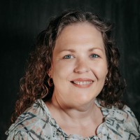 Angela Hunt
