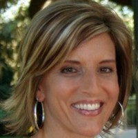 Traci Saunders