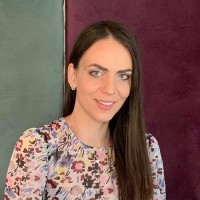 Mariya R. Oug